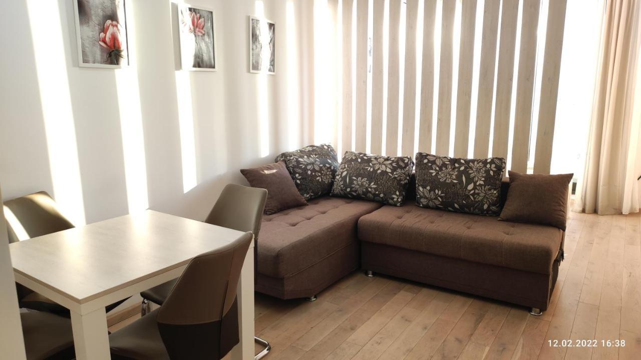 Apartments Beatrice Rafajlovići Extérieur photo