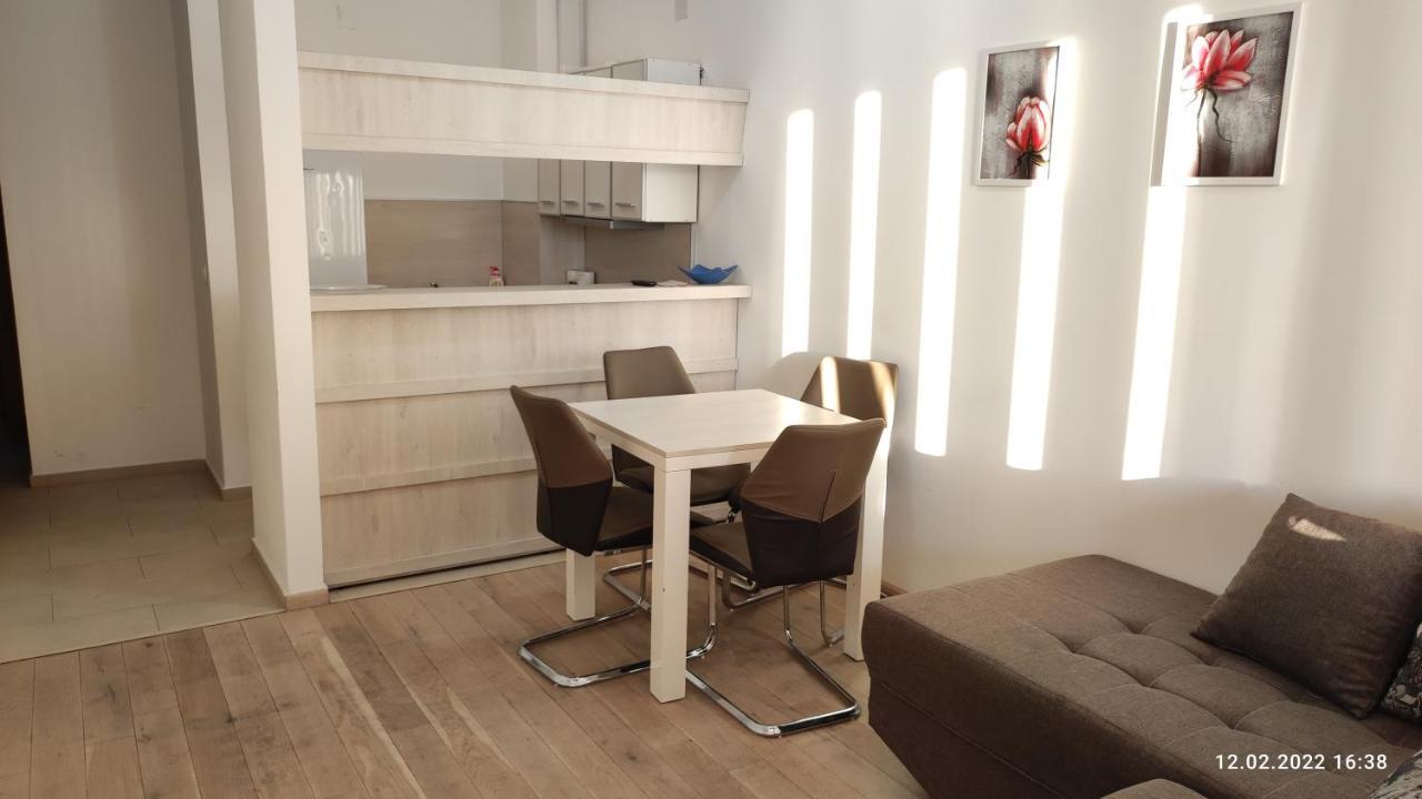 Apartments Beatrice Rafajlovići Extérieur photo