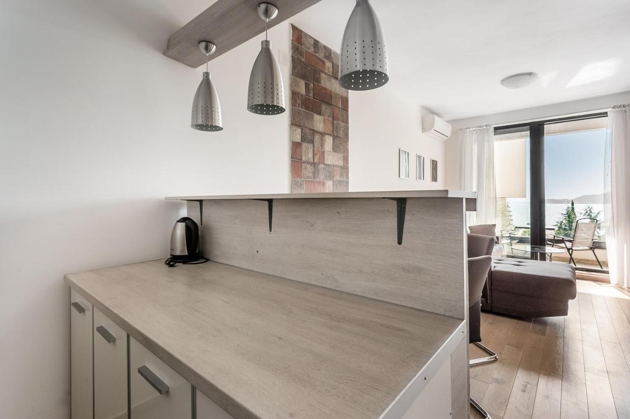 Apartments Beatrice Rafajlovići Extérieur photo