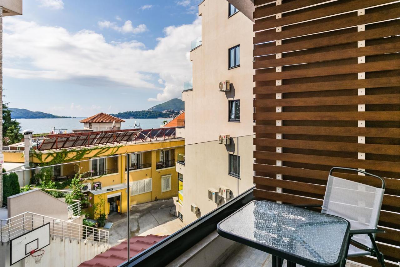 Apartments Beatrice Rafajlovići Extérieur photo