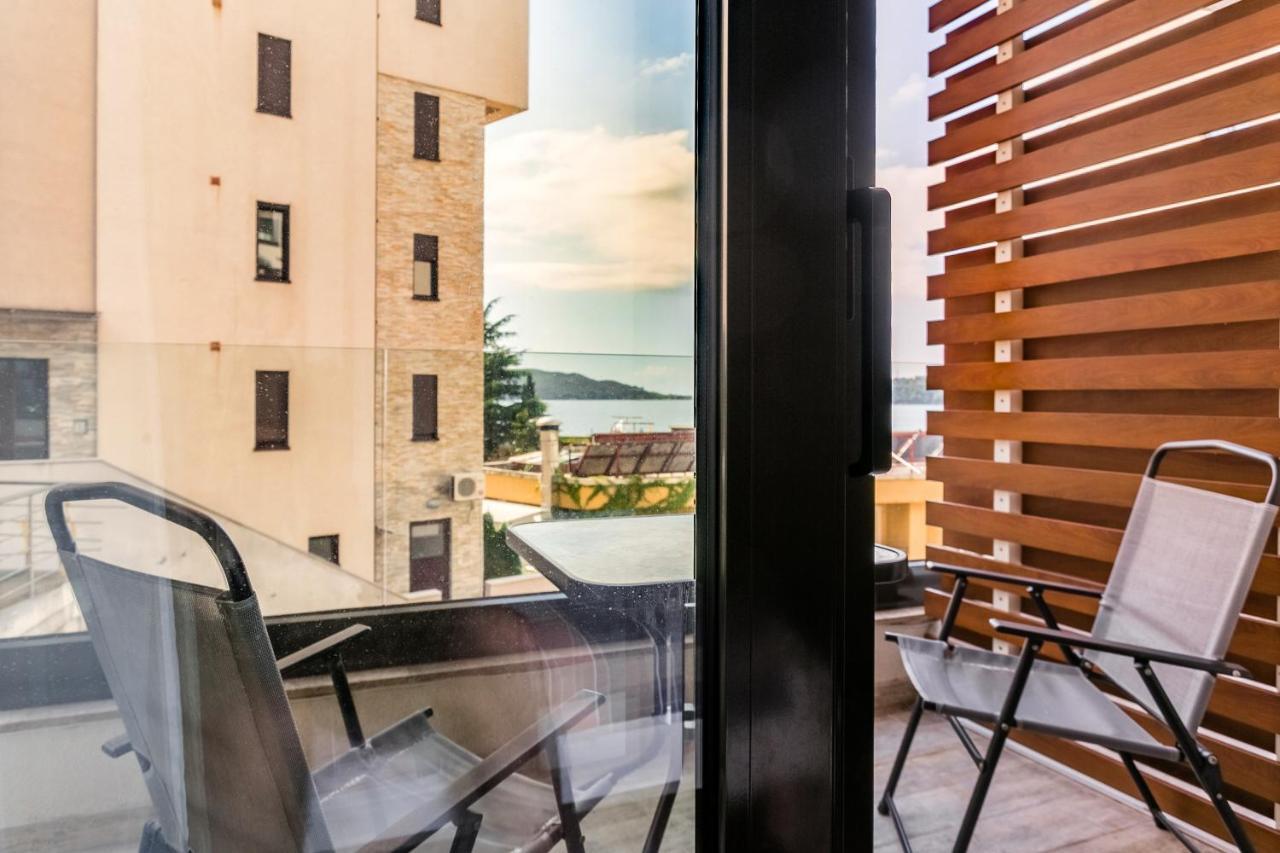 Apartments Beatrice Rafajlovići Extérieur photo