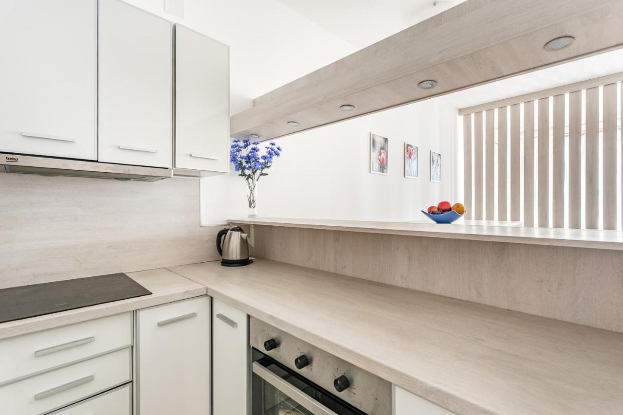Apartments Beatrice Rafajlovići Extérieur photo